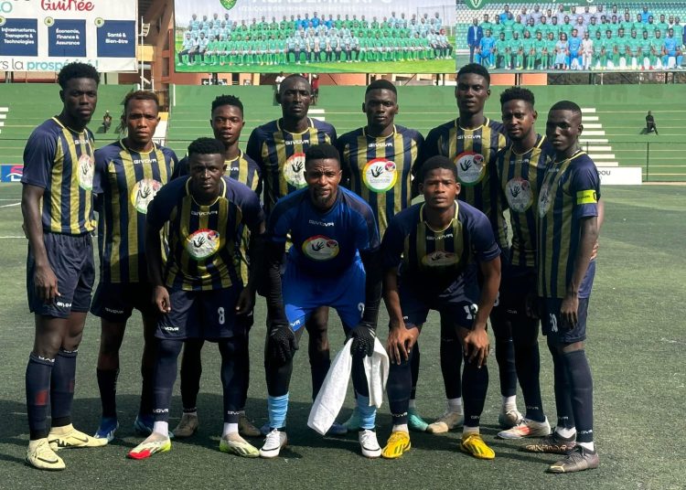 Ligue 1 (J8) : Foot Elite obtient sa première victoire, une défaite de trop pour l’académie SOAR