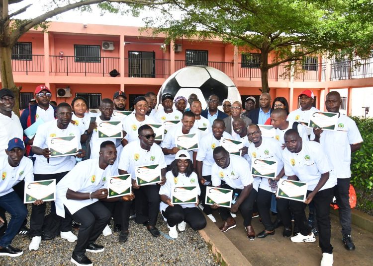 Football :  Plusieurs entraîneurs obtiennent la licence C CAF